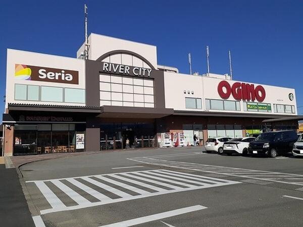 南アルプス市寺部のアパート