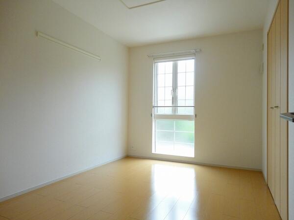 甲府市西田町のアパート