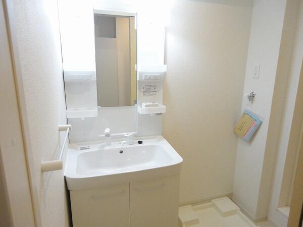 甲府市池田２丁目のアパート