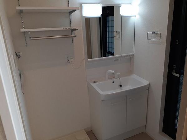 甲府市山宮町のアパート