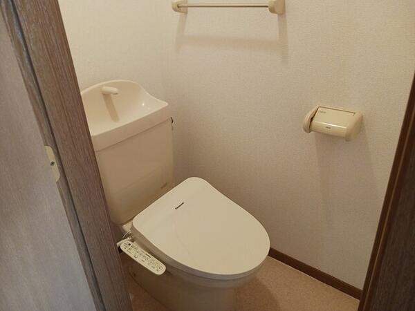 甲斐市中下条のアパート