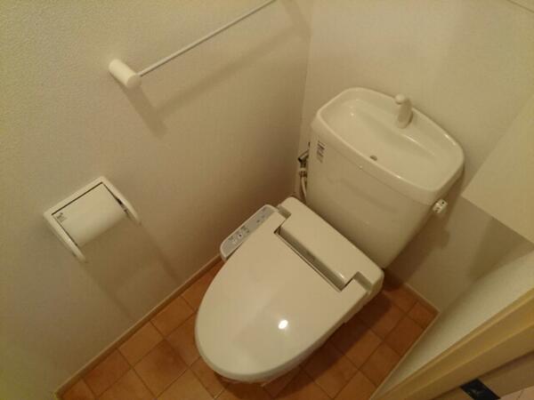 中央市下河東のマンション