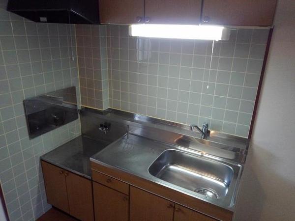 笛吹市石和町砂原のアパート