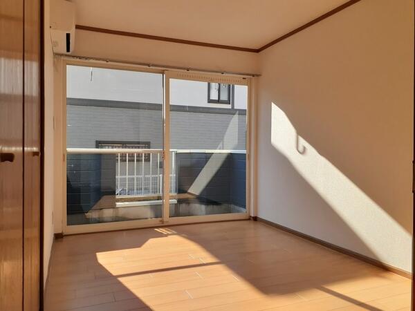 甲斐市篠原のアパート