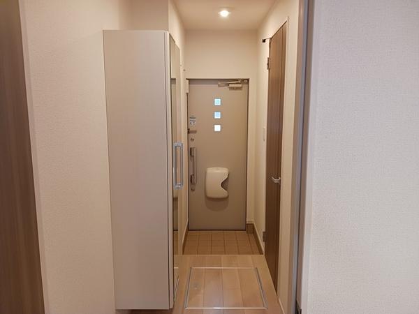 笛吹市石和町川中島のアパート