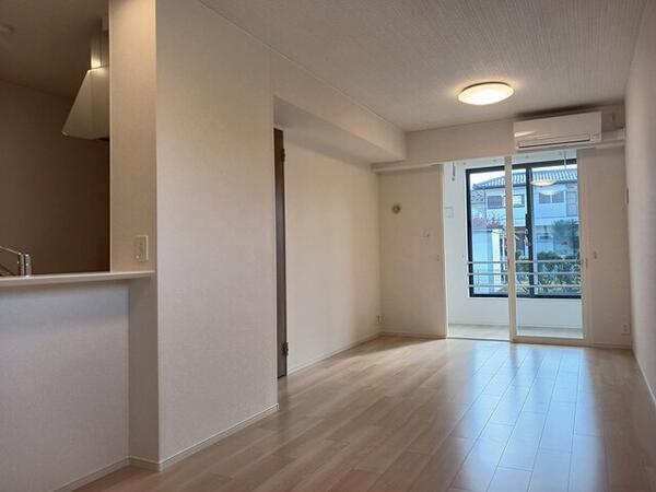 甲斐市西八幡のアパート