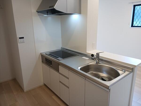 甲斐市西八幡のアパート