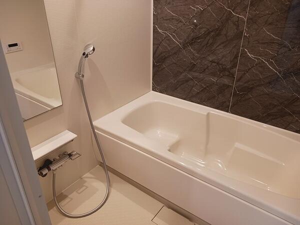 甲斐市西八幡のアパート