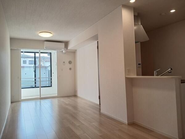 甲斐市西八幡のアパート