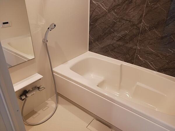 甲斐市西八幡のアパート