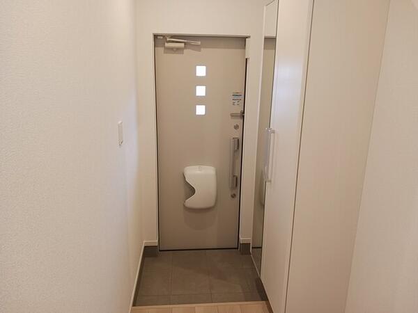 甲斐市西八幡のアパート