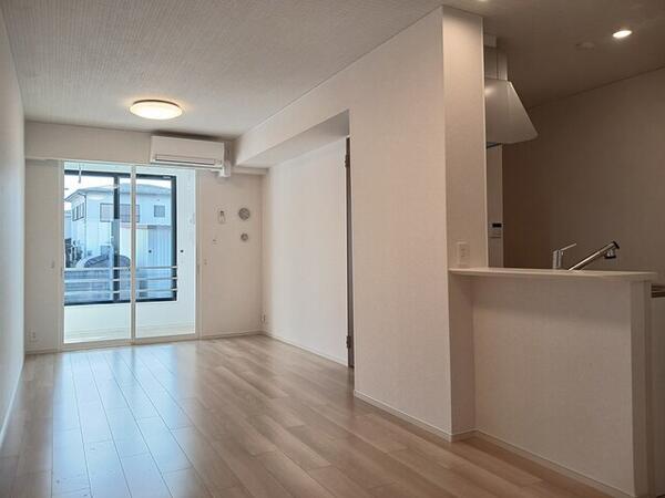 甲斐市西八幡のアパート