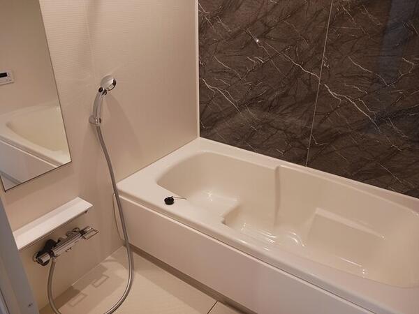 甲斐市西八幡のアパート