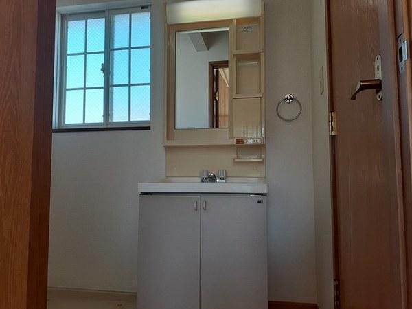 甲斐市竜王新町のアパート