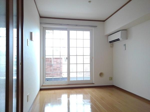 甲斐市龍地のアパート