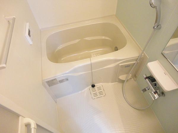 甲府市美咲２丁目のアパート