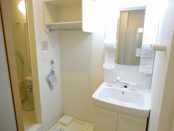 甲府市美咲２丁目のアパート