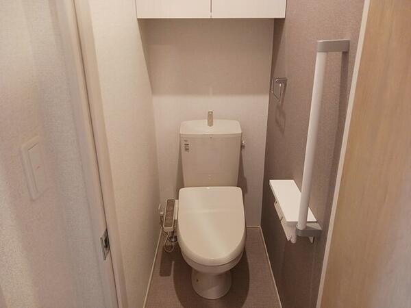 甲府市千塚１丁目のアパート