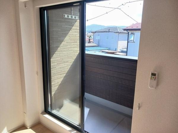甲府市国母２丁目のアパート