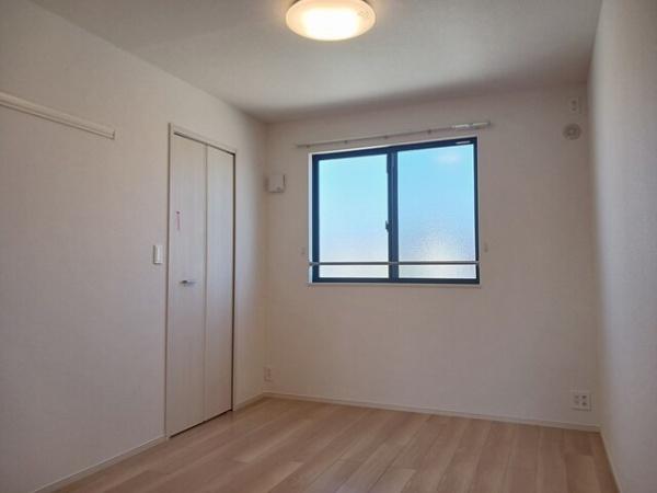 甲府市国母２丁目のアパート