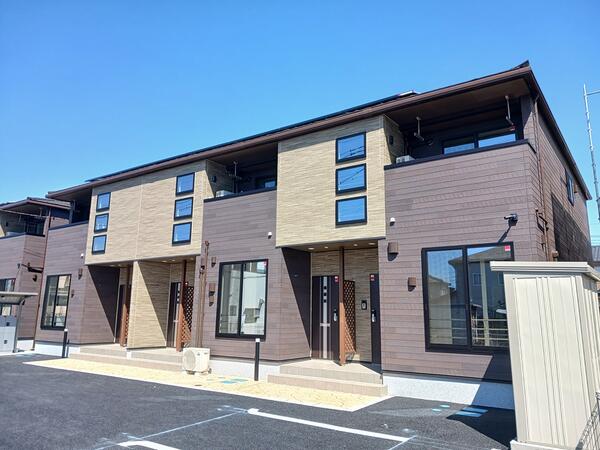 甲府市国母２丁目のアパート