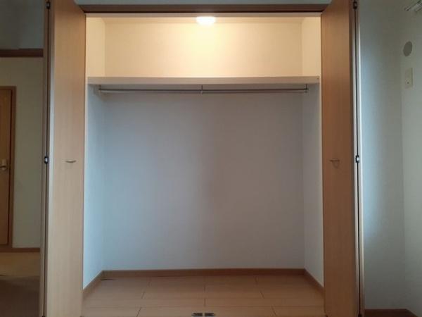 甲府市徳行５丁目のマンション
