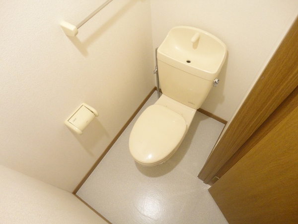 甲府市下小河原町のアパート