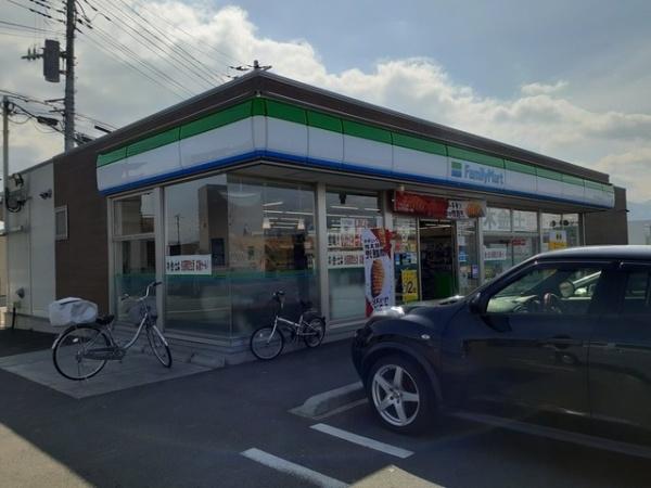 甲府市西下条町のアパート