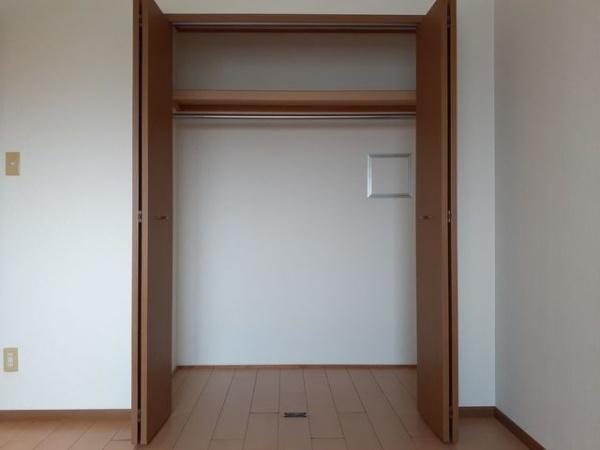 甲府市堀之内町のマンション
