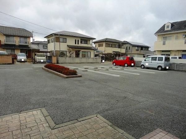 甲府市堀之内町のマンション
