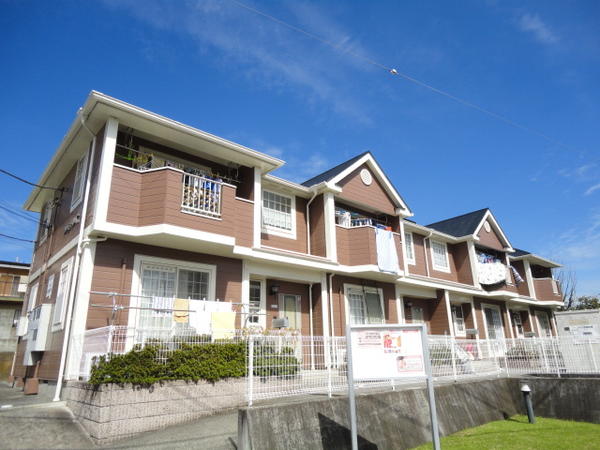 甲斐市島上条のアパート
