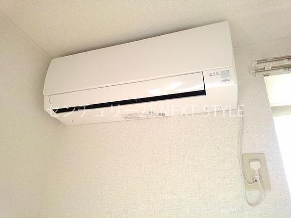 山梨市小原西のアパート