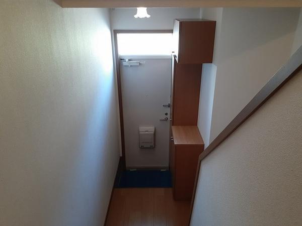甲府市青葉町のアパート