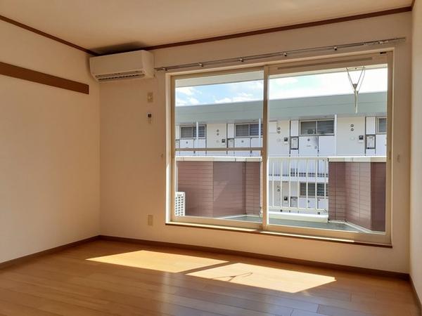 甲府市青葉町のアパート