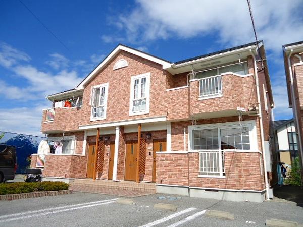 甲府市増坪町のアパート