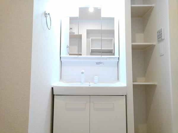 甲府市上石田２丁目のアパート