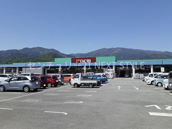 南巨摩郡富士川町小林のアパート