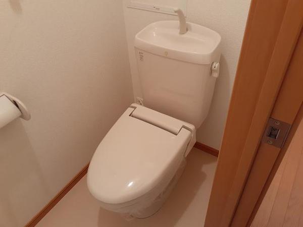 南巨摩郡富士川町小林のアパート