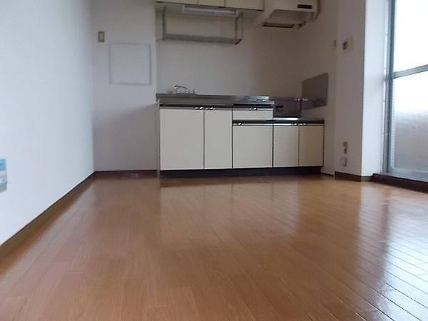 笛吹市石和町下平井のマンション
