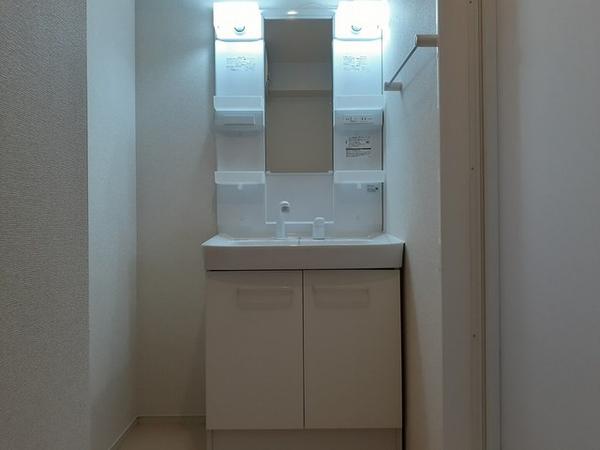 甲府市富士見２丁目のアパート