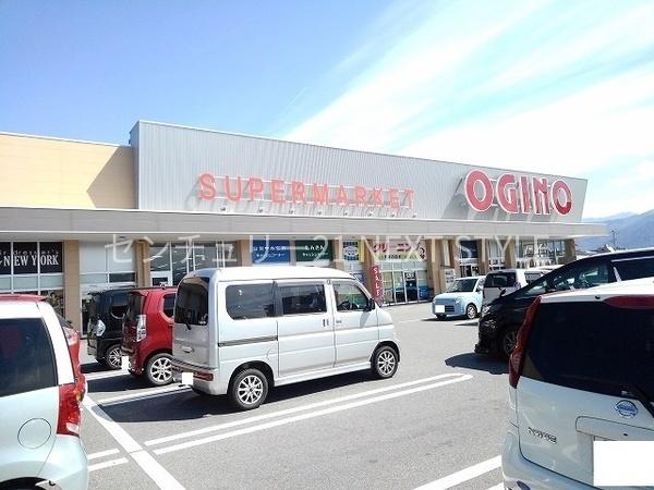 甲府市中小河原町のアパート