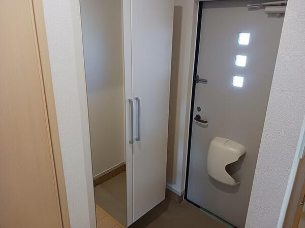 甲府市千塚５丁目のアパート