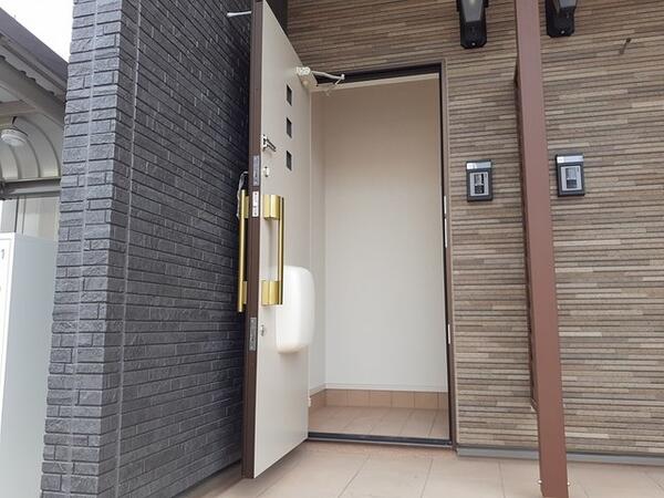 笛吹市石和町市部のアパート