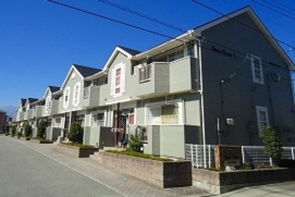 甲府市大里町のアパート