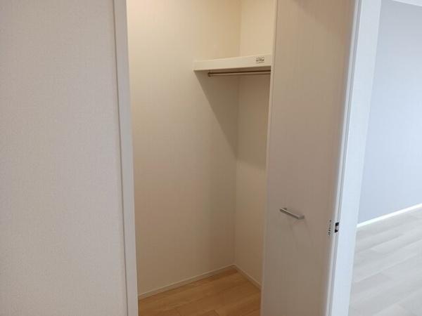 甲府市千塚１丁目のアパート