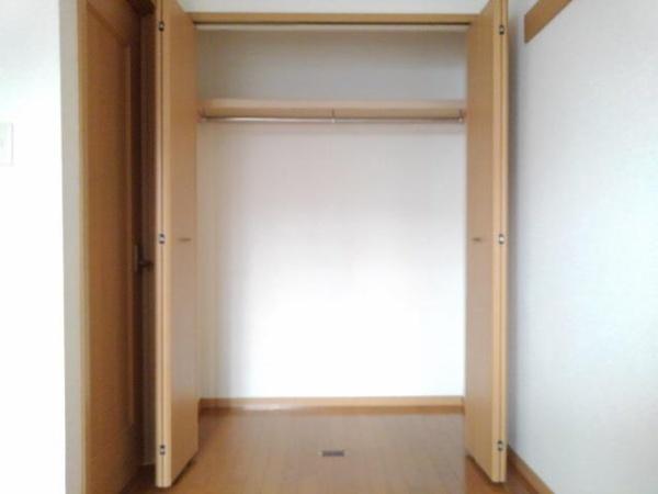 甲府市天神町のアパート