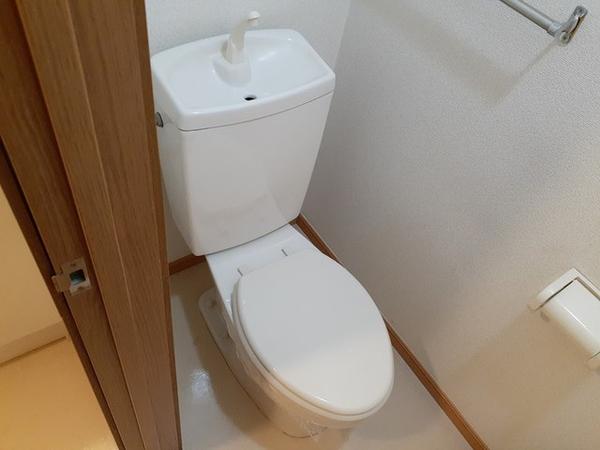 中央市山之神のアパート