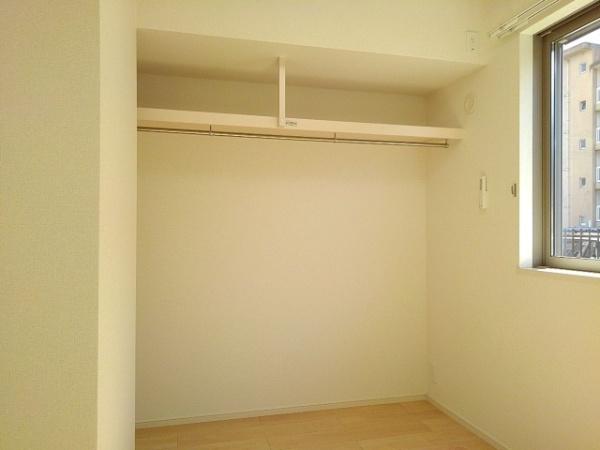 甲府市伊勢３丁目のアパート