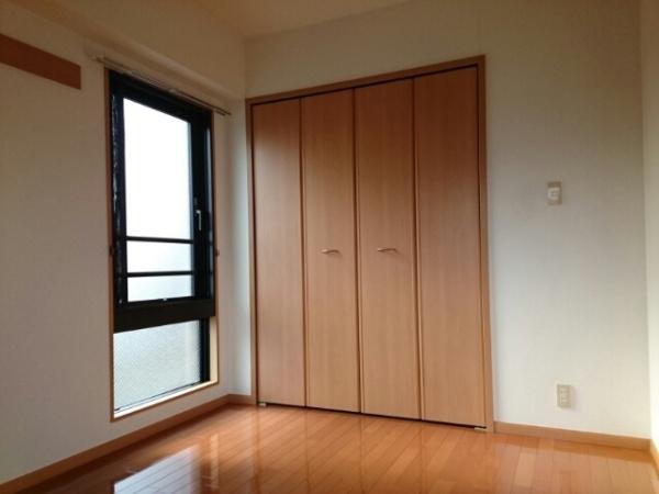 甲府市堀之内町のマンション