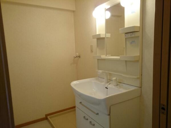 甲府市堀之内町のマンション